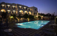 Greece, Greek Islands, Cyclades Islands, Santorini, Fira, Golden Star Hotel