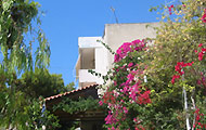Viky Studios Apartments, Aegina, Greek Islands