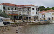 Miramare Hotel,Peloponnese,Pylos, ,Messinia,Messiniakos Bay,Beach,Garden.