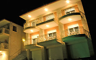 Parathinalos Rooms Apartments, holidays in Kassandra Halkidiki Rooms, Hotels and Apartments in Greece