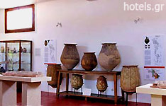 Μουσεία Αργοσαρονικού - Αρχαιολογικό Μουσείο (Αίγινα)