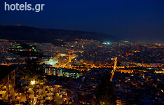 Panorama di Atene di notte
